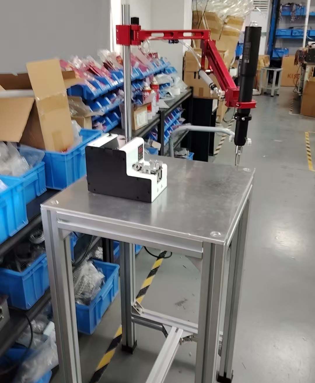 平衡支架电批手持真开吸取式锁螺丝方案