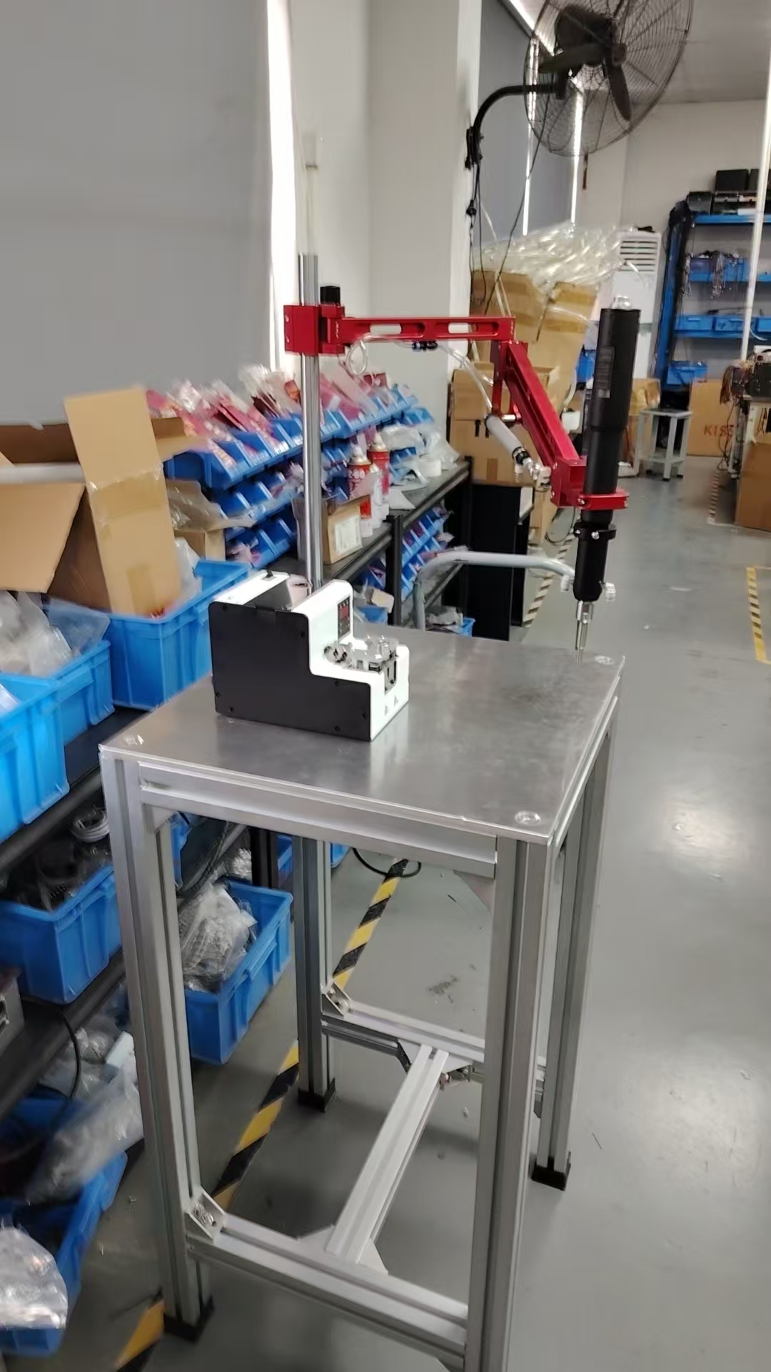 思艾特手持式螺丝机如何人工快速高效打螺丝？(图1)